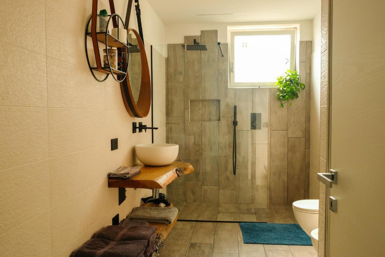 ריבה דל גארדה Dal Carletto Luxury Apartment מראה חיצוני תמונה