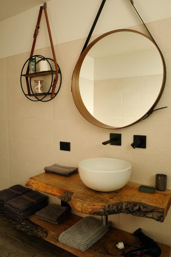 ריבה דל גארדה Dal Carletto Luxury Apartment מראה חיצוני תמונה